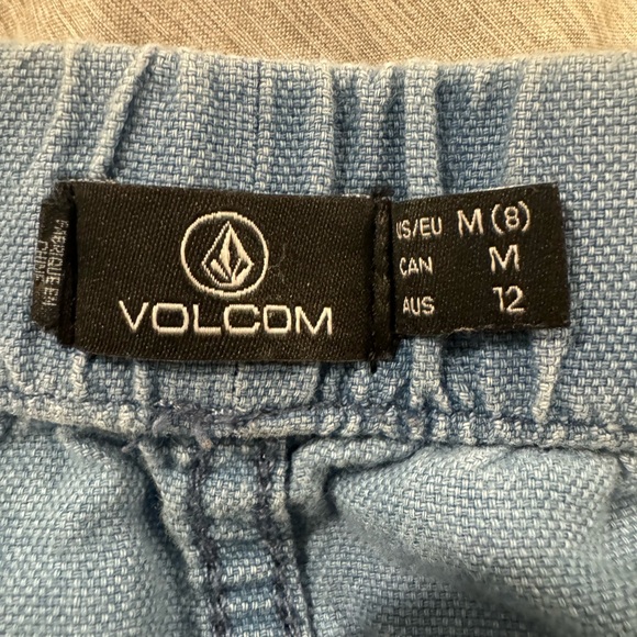 Volcom Sunday Strut shorts, gently used size medium - Picture 3 of 3